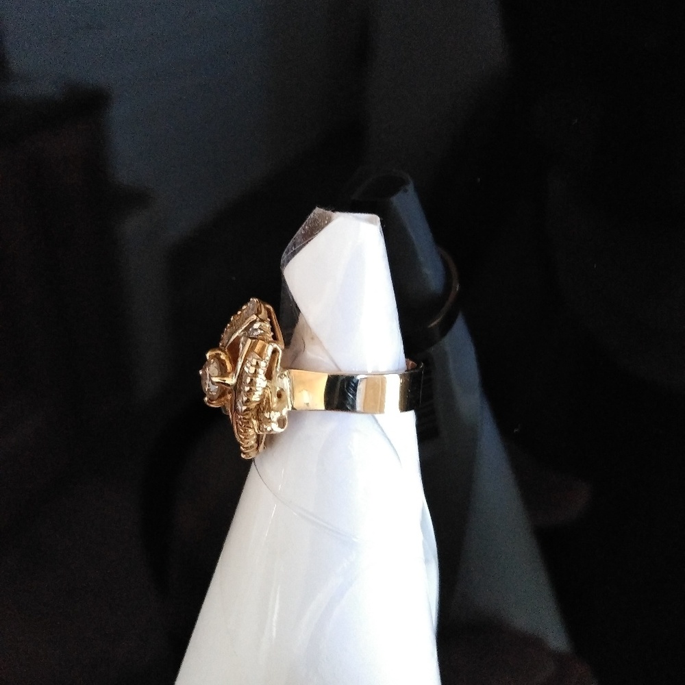 Diamond Ring - Picture 4 of 8